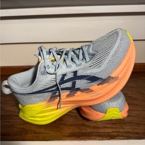 ASICS Superblast 7.5 (women) 6 men